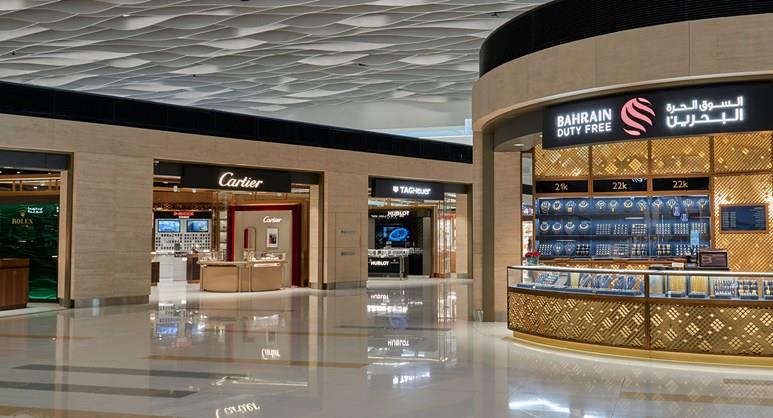 Duty Free – Gold and Watches